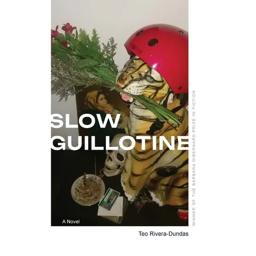 Slow Guillotine - Paperback
