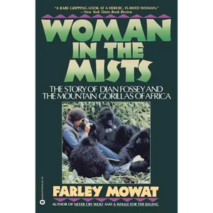 Woman in the Mists - Paperback