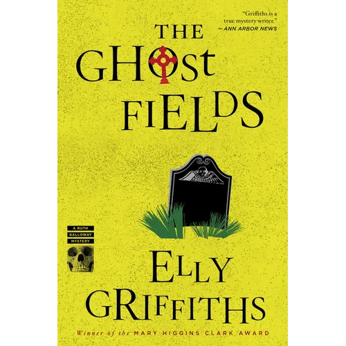 The Ghost Fields: A Mystery - Paperback