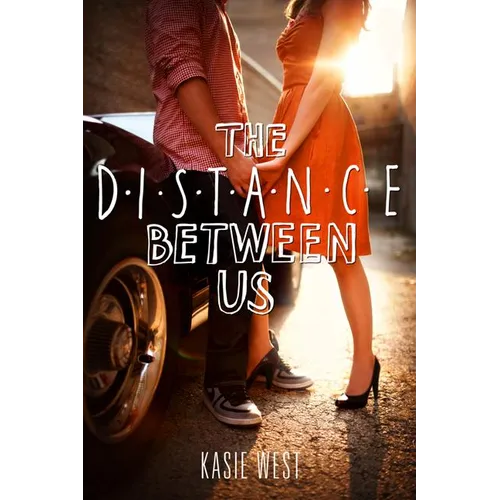 The Distance Between Us - Paperback