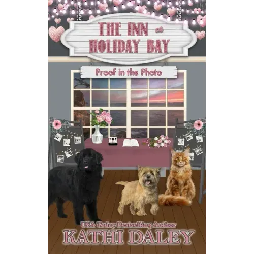 The Inn at Holiday Bay: Proof in the Photo - Paperback
