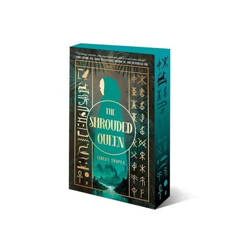 The Shrouded Queen - Paperback