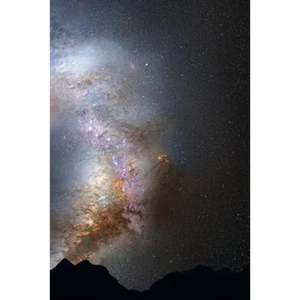 Andromeda Galaxy: The Andromeda Galaxy Is a Spiral Galaxy Approximately 2.5 Million Light-Years from Earth, and the Nearest Major Galaxy - Paperback