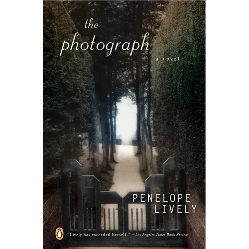 The Photograph - Paperback
