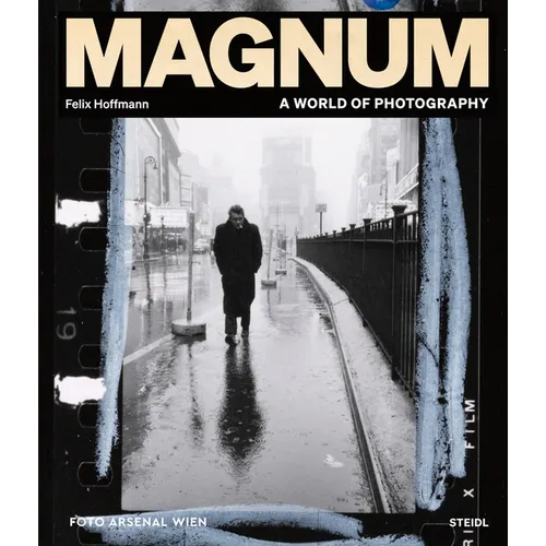Magnum: A World of Photography - Hardcover