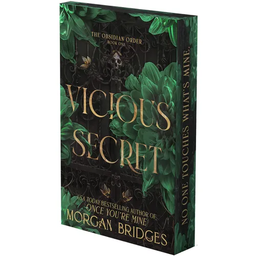 Vicious Secret: A Dark Romance - Paperback