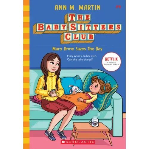 Mary Anne Saves the Day (the Baby-Sitters Club #4): Volume 4 - Paperback
