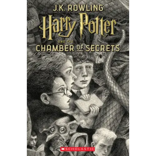 Harry Potter and the Chamber of Secrets (Harry Potter, Book 2) - Paperback