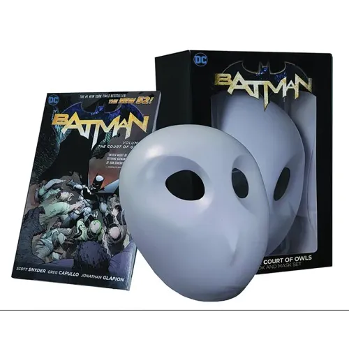 Batman: The Court of Owls Mask and Book Set - Hardcover