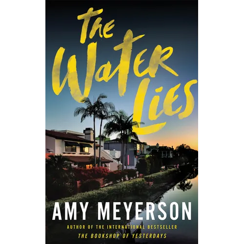 The Water Lies - Paperback