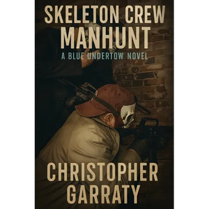 Skeleton Crew Manhunt - Paperback