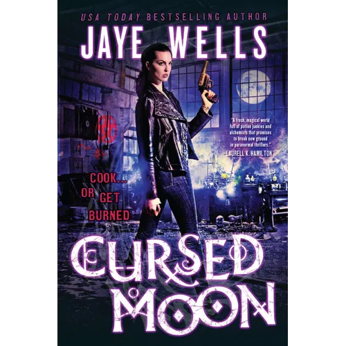 Cursed Moon - Paperback