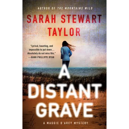 A Distant Grave: A Maggie d'Arcy Mystery - Paperback